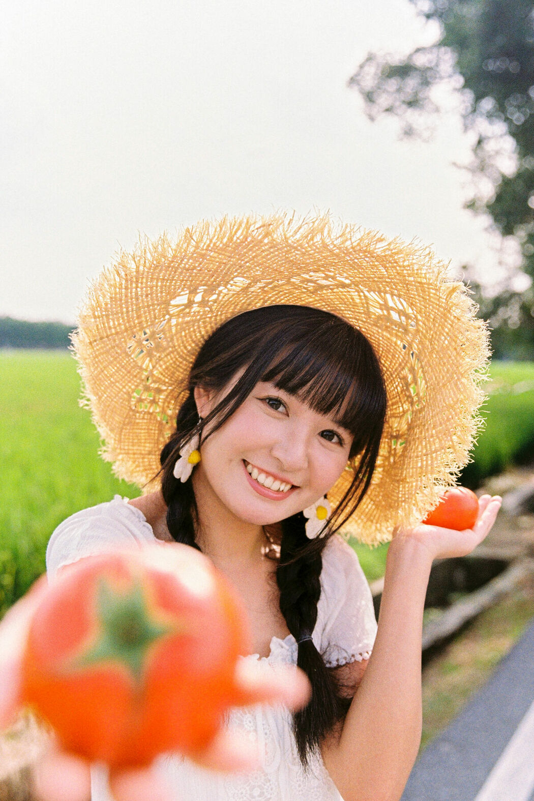YiTuYu艺图语 Vol.9684 Qi Miao Li Li Zi (17P)