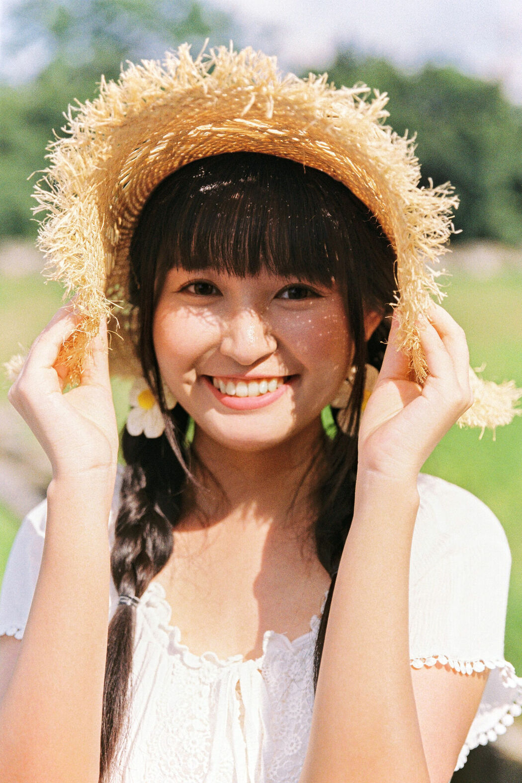 YiTuYu艺图语 Vol.9684 Qi Miao Li Li Zi (17P)