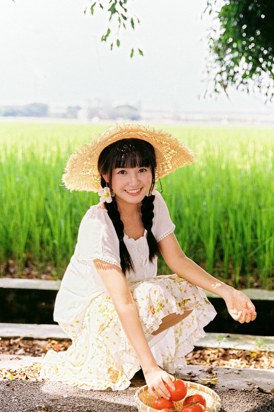 YiTuYu艺图语 Vol.9684 Qi Miao Li Li Zi (17P)