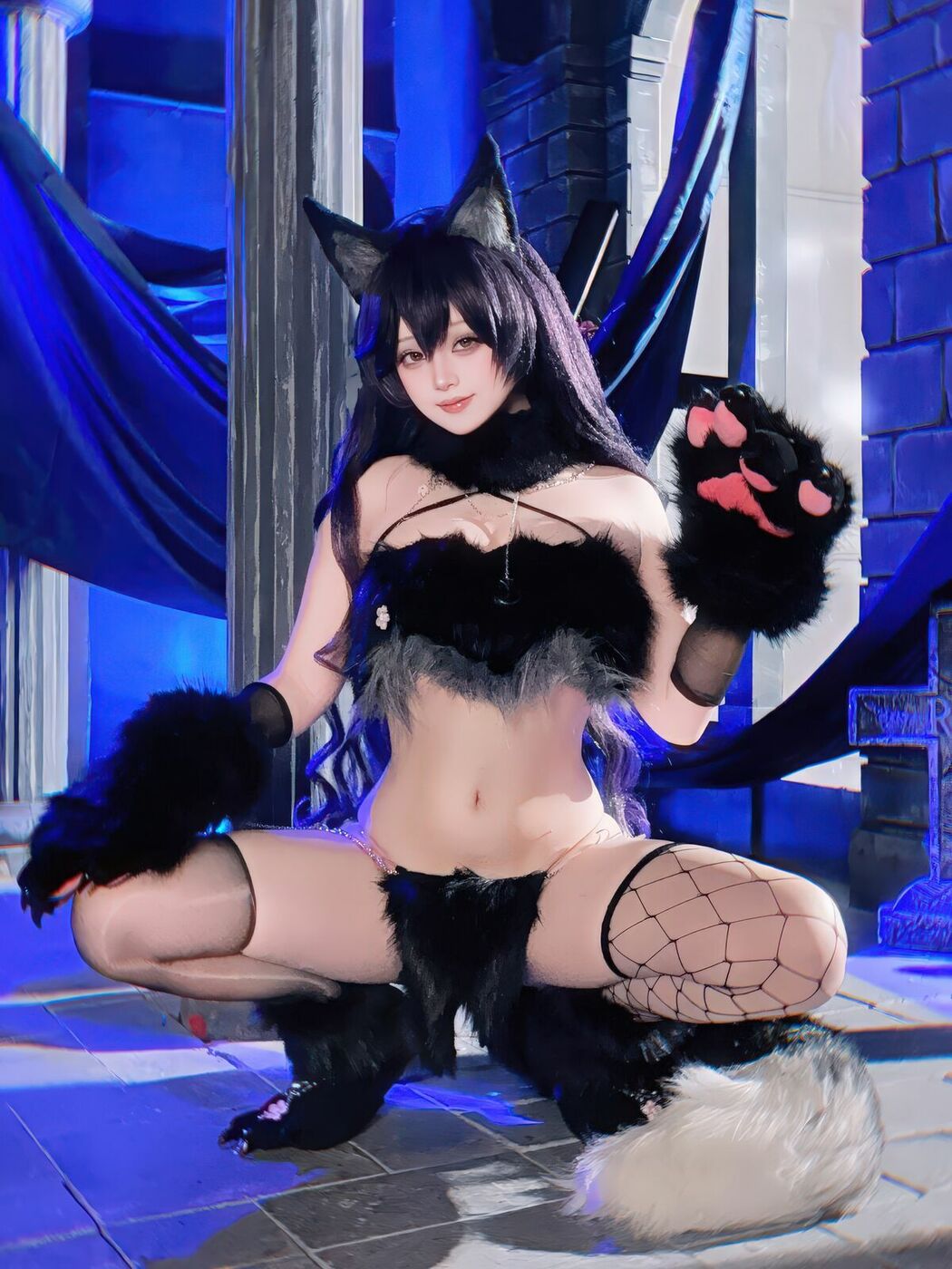 Coser@屿鱼 – 碧蓝航线 爱宕 狼人 (19P)