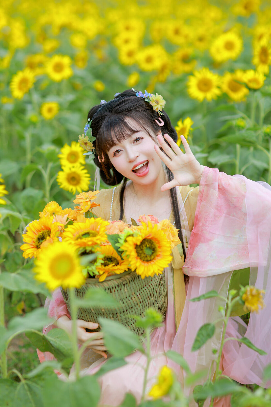 YiTuYu艺图语 Vol.9686 Lin Lin (14P)