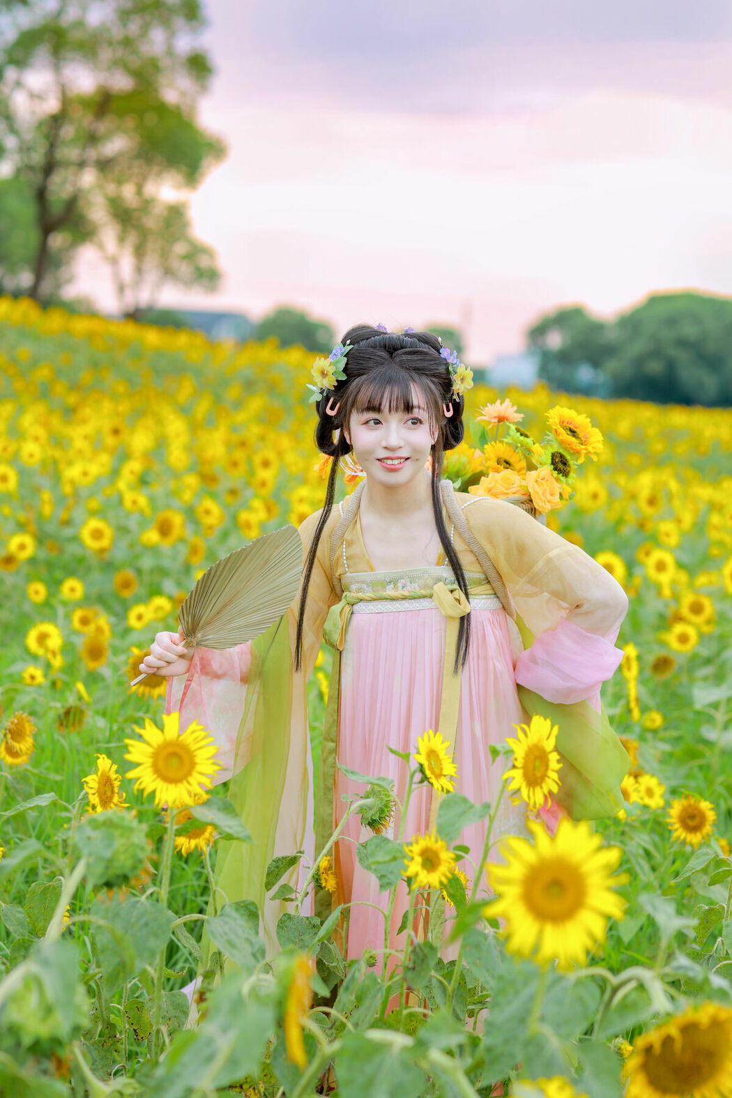 YiTuYu艺图语 Vol.9686 Lin Lin (14P)