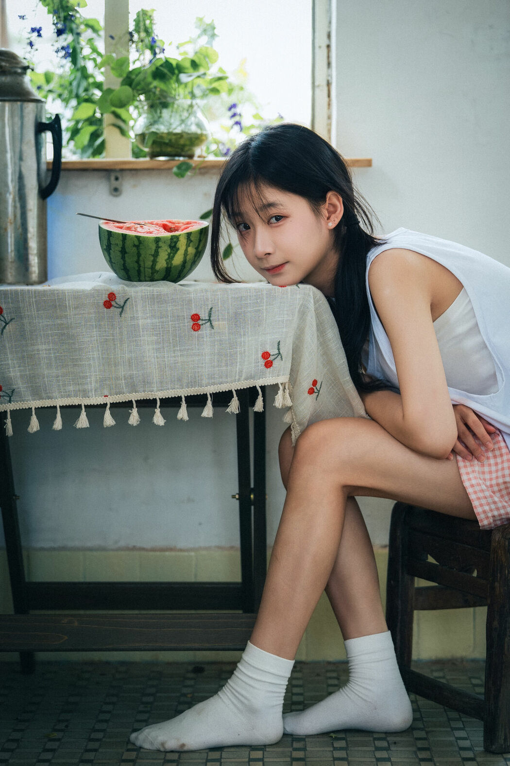 YiTuYu艺图语 Vol.9690 Le Le Le (26P)