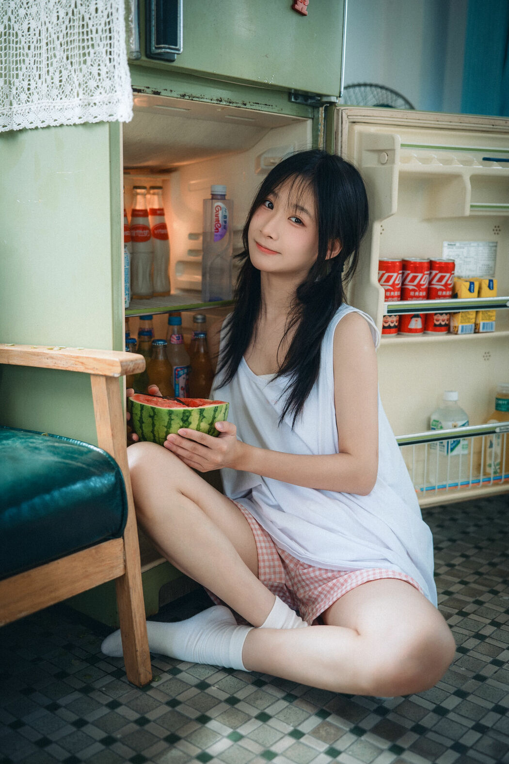 YiTuYu艺图语 Vol.9690 Le Le Le (26P)
