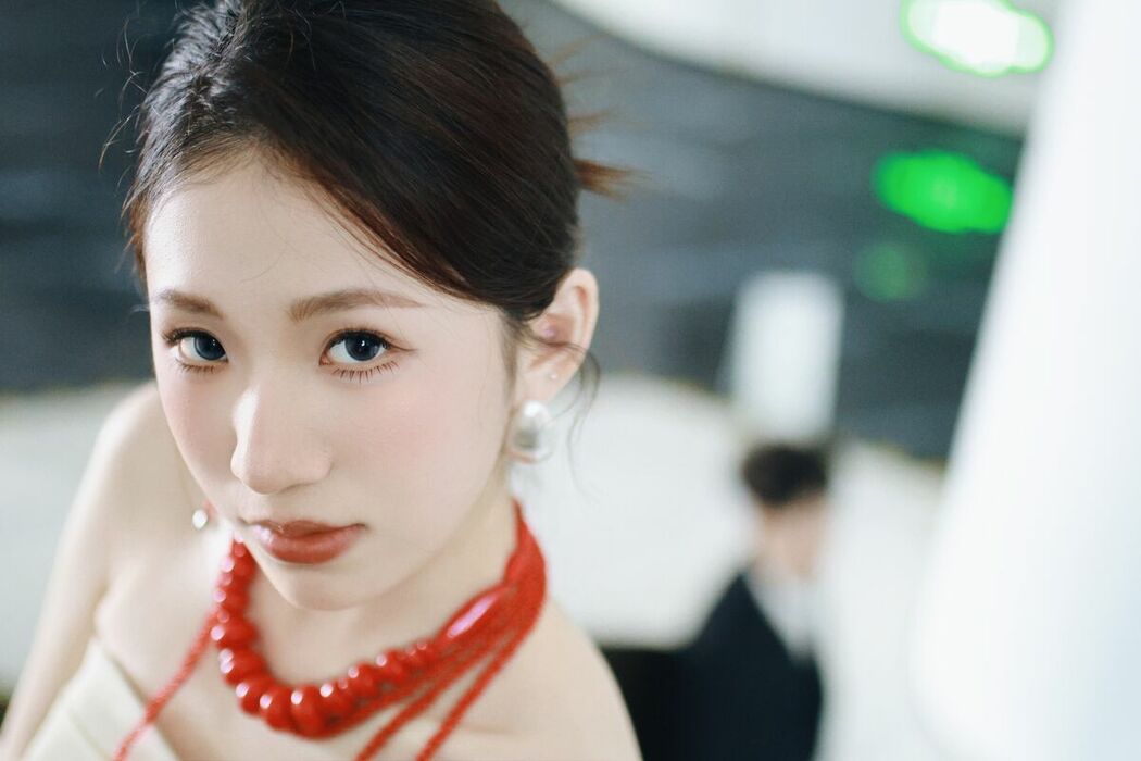 YiTuYu艺图语 Vol.9693 Yu Tou Xiao Sun (22P)
