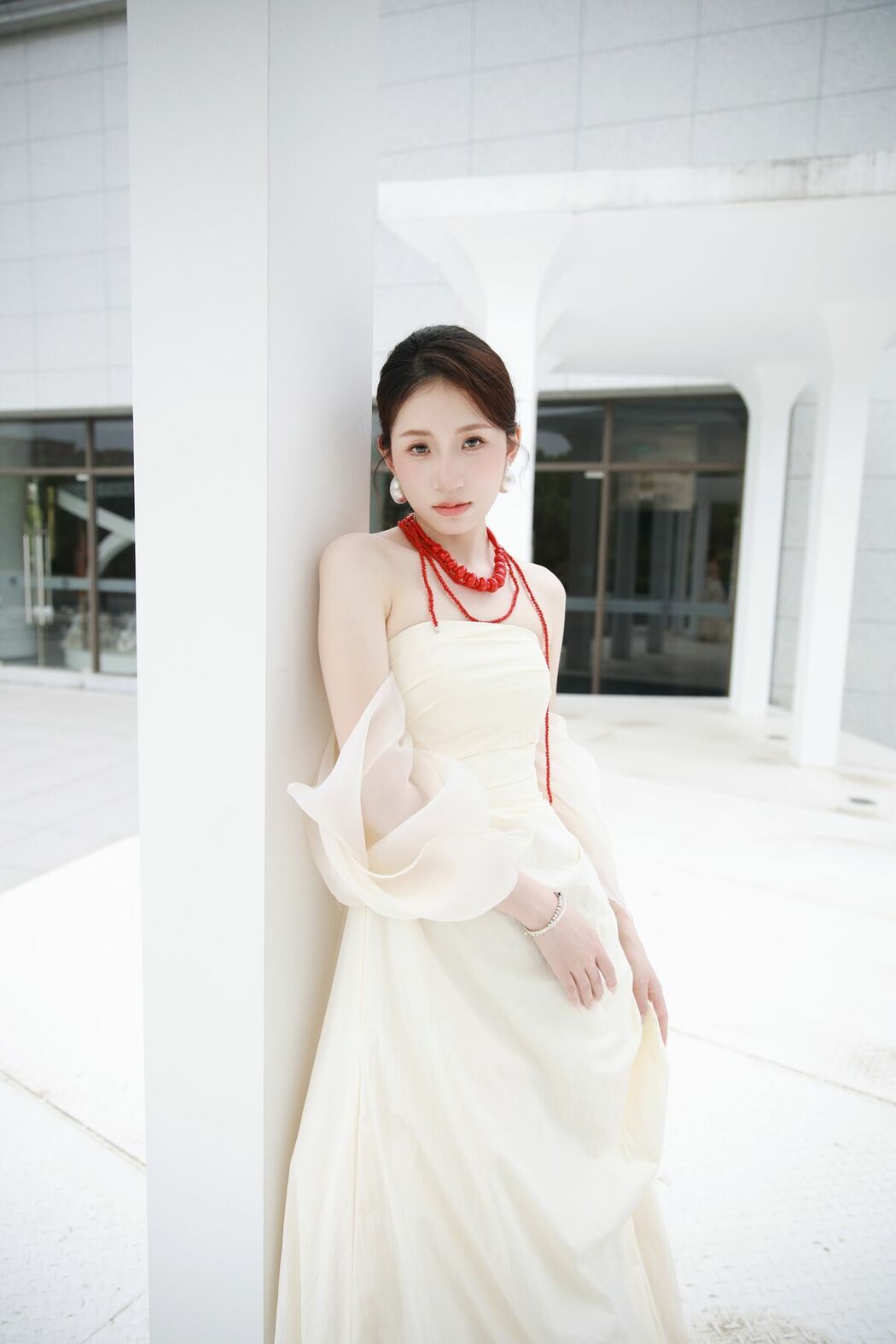 YiTuYu艺图语 Vol.9693 Yu Tou Xiao Sun (22P)