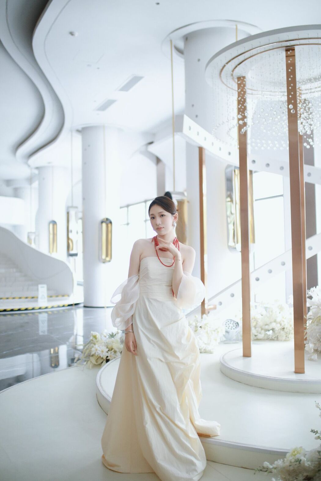 YiTuYu艺图语 Vol.9693 Yu Tou Xiao Sun (22P)