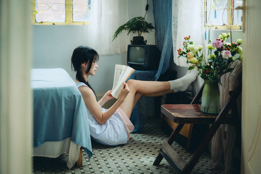 YiTuYu艺图语 Vol.9690 Le Le Le (26P)
