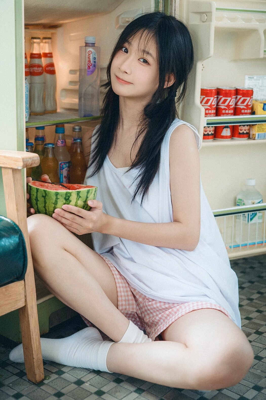 YiTuYu艺图语 Vol.9690 Le Le Le (26P) Cover Photo