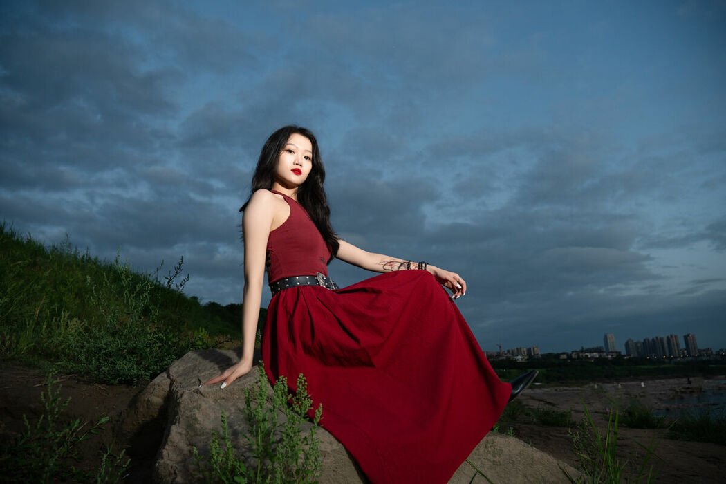 YiTuYu艺图语 Vol.9696 Yi Zhi Xiao Xu (17P)