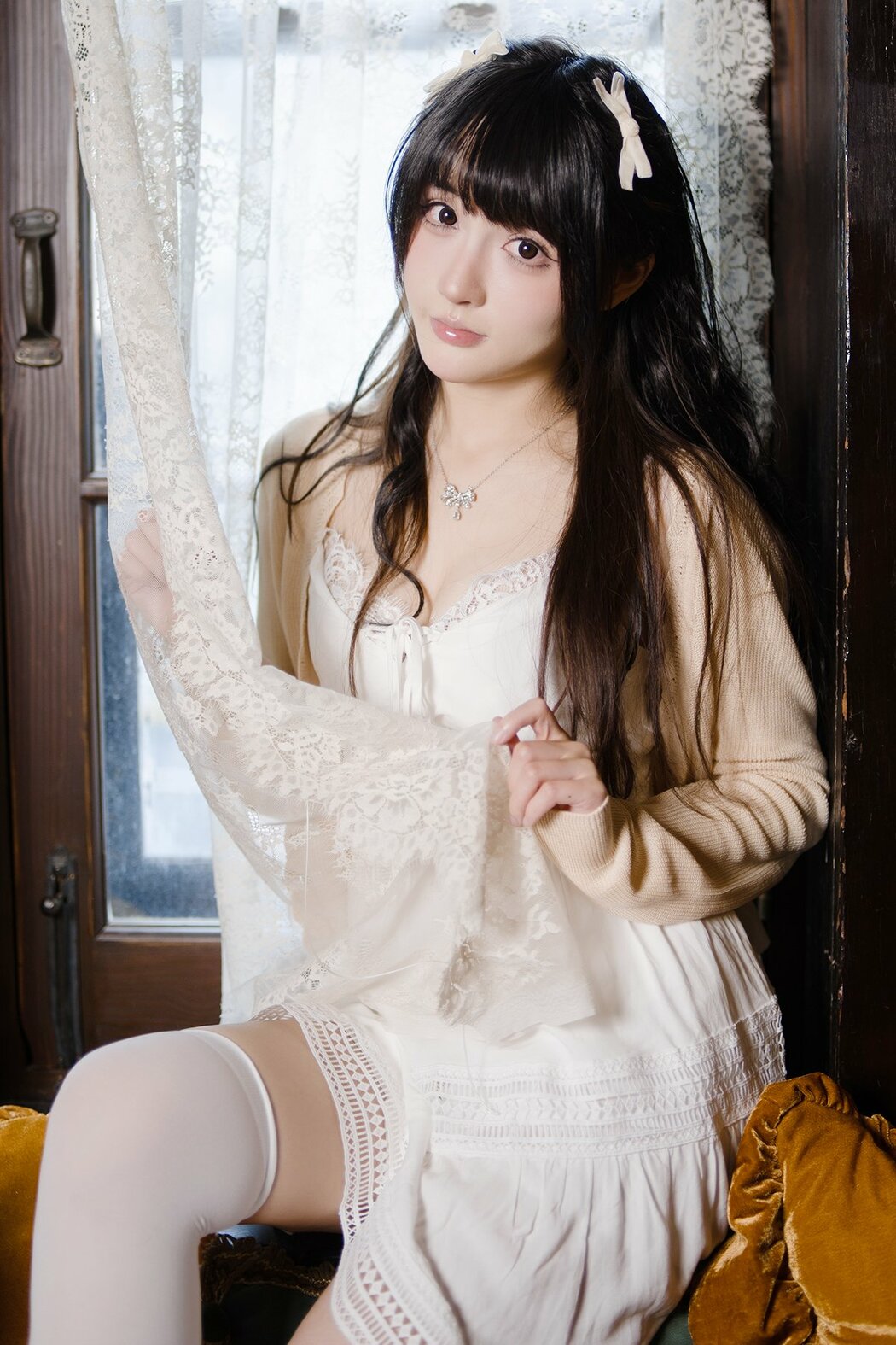 YiTuYu艺图语 Vol.9701 Mo Mo (24P) Cover Photo