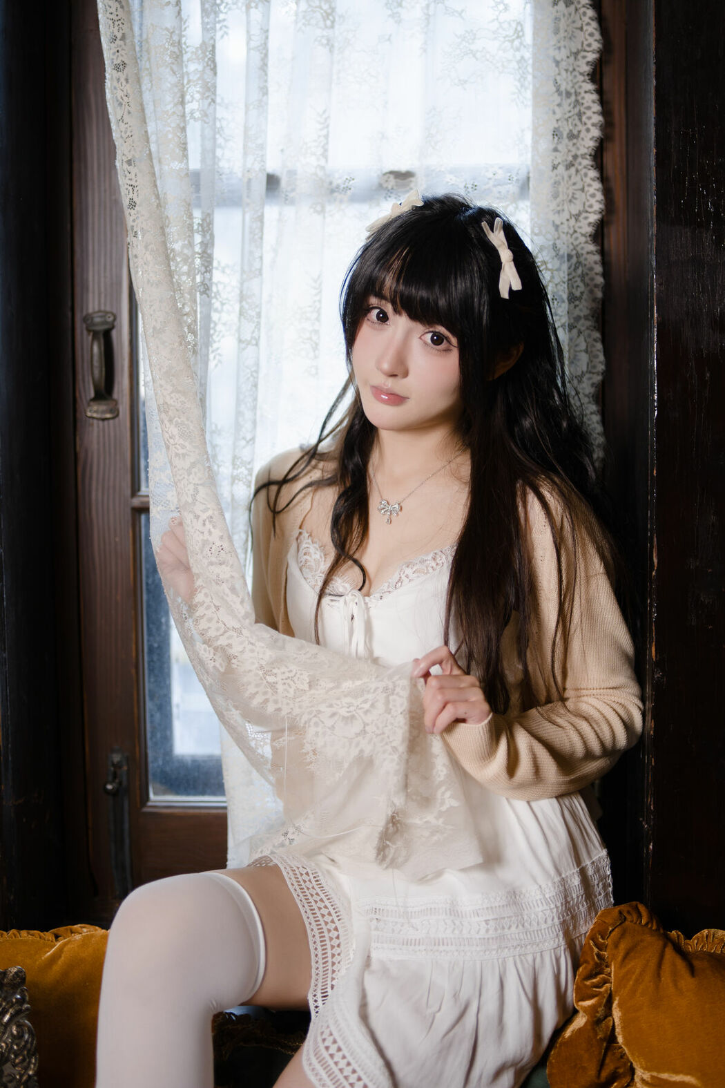 YiTuYu艺图语 Vol.9701 Mo Mo (24P)
