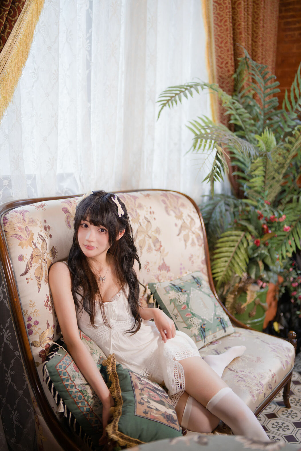 YiTuYu艺图语 Vol.9701 Mo Mo (24P)