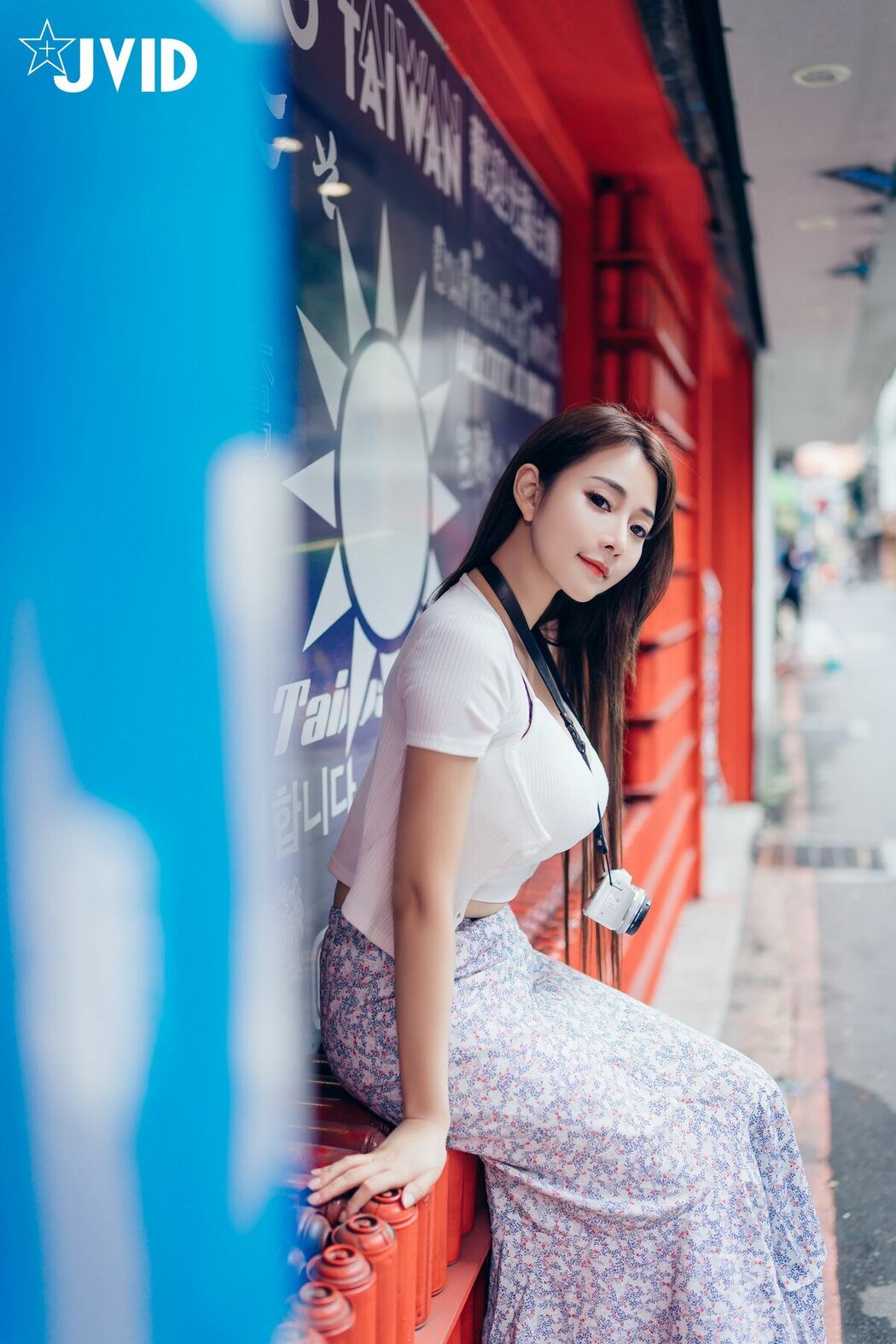 Lele 樂樂 – 讓人可以能男女交換身體的相機 一般版跟隱藏版尺度都上空無碼無遮 Part01 (70P)