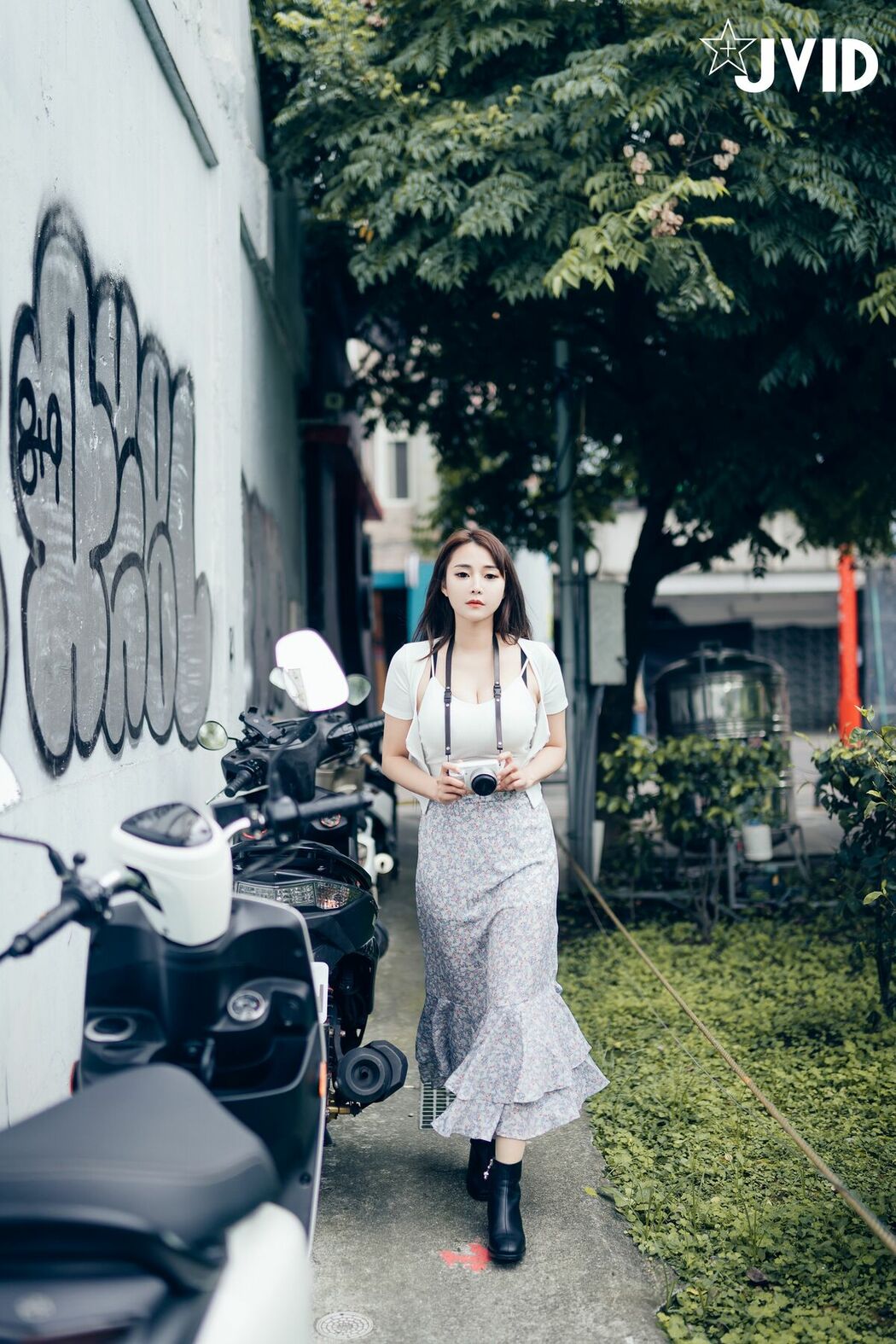 Lele 樂樂 – 讓人可以能男女交換身體的相機 一般版跟隱藏版尺度都上空無碼無遮 Part02 (69P)