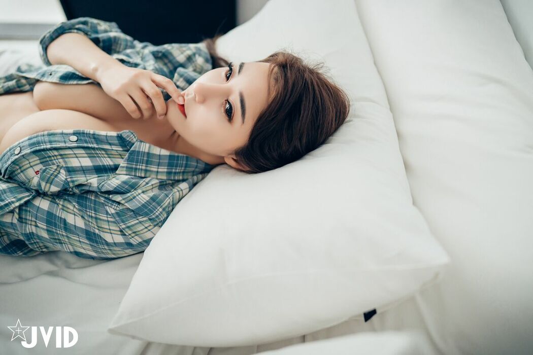 Lele 樂樂 – 讓人可以能男女交換身體的相機 一般版跟隱藏版尺度都上空無碼無遮 Part02 (69P)