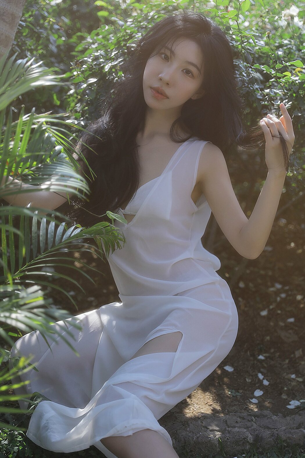 YiTuYu艺图语 Vol.9704 Wendy Yuan Zi Mo Te (20P) Cover Photo