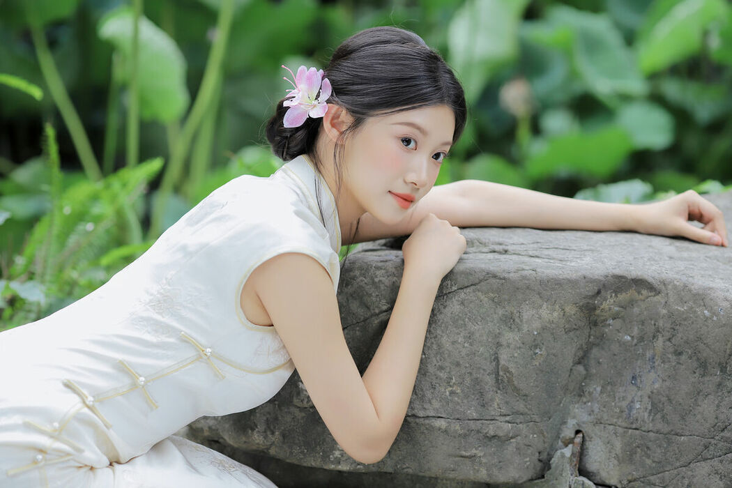 YiTuYu艺图语 Vol.9703 Yi Kou Shao Mai (38P)