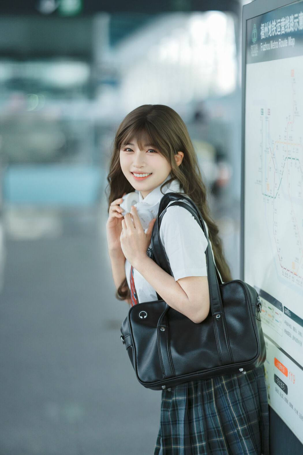 YiTuYu艺图语 Vol.9706 Gui Hua Ya (17P)