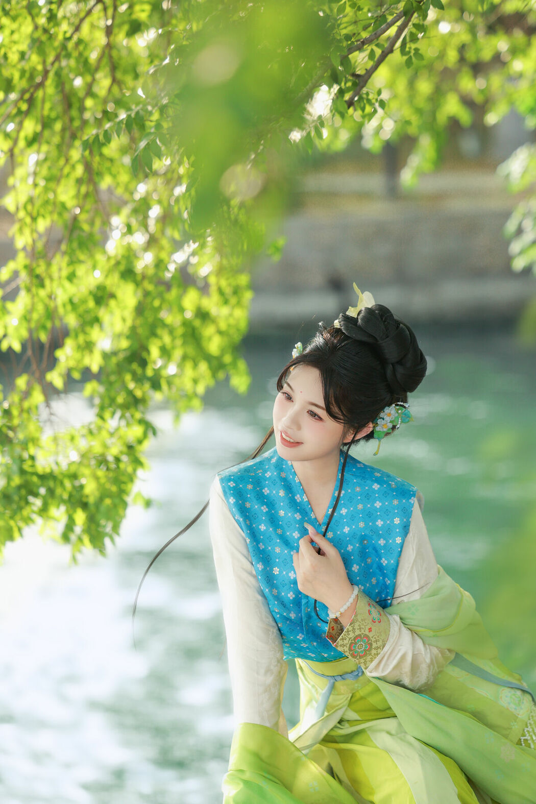 YiTuYu艺图语 Vol.9710 Shi Er Bei Cha (14P)