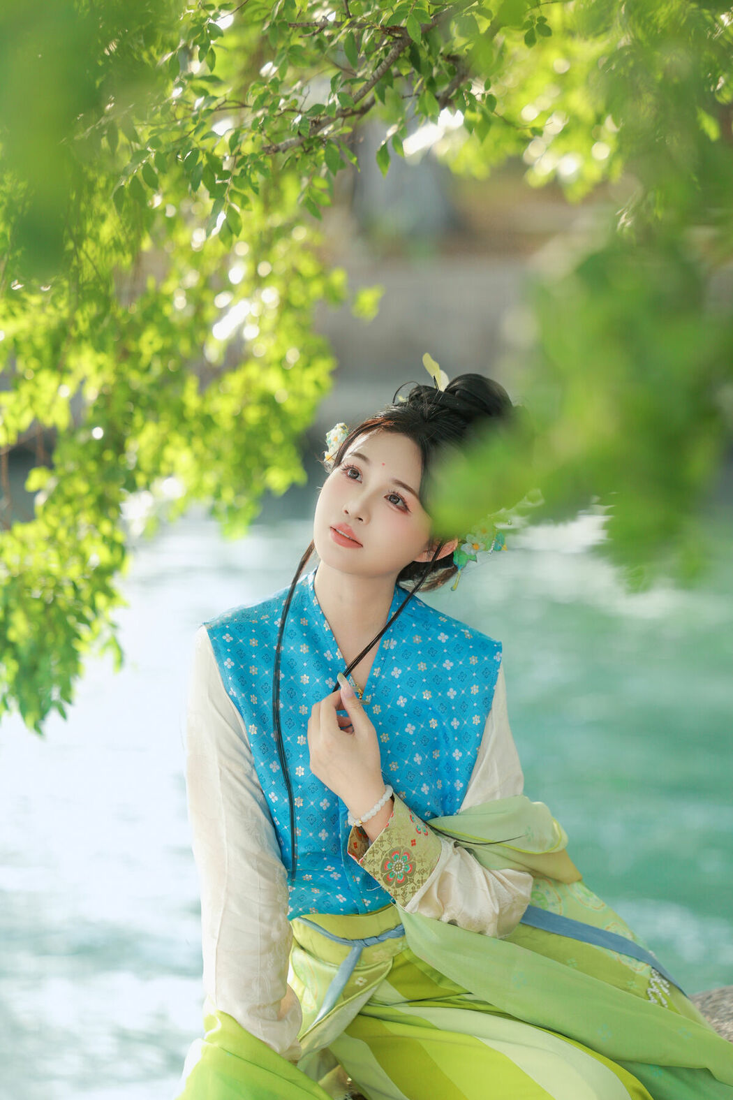 YiTuYu艺图语 Vol.9710 Shi Er Bei Cha (14P)