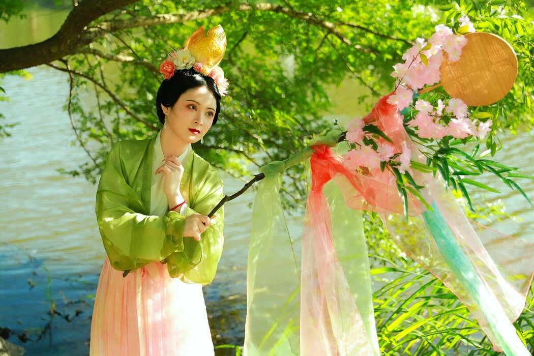 YiTuYu艺图语 Vol.9709 6161 (51P)