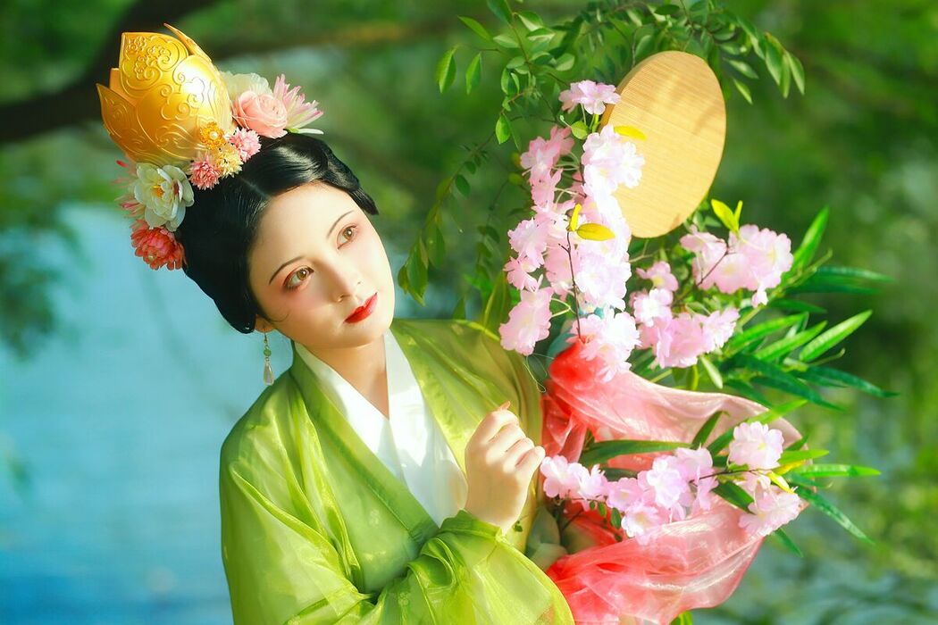 YiTuYu艺图语 Vol.9709 6161 (51P)