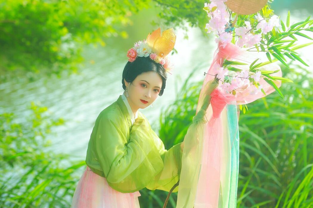YiTuYu艺图语 Vol.9709 6161 (51P)