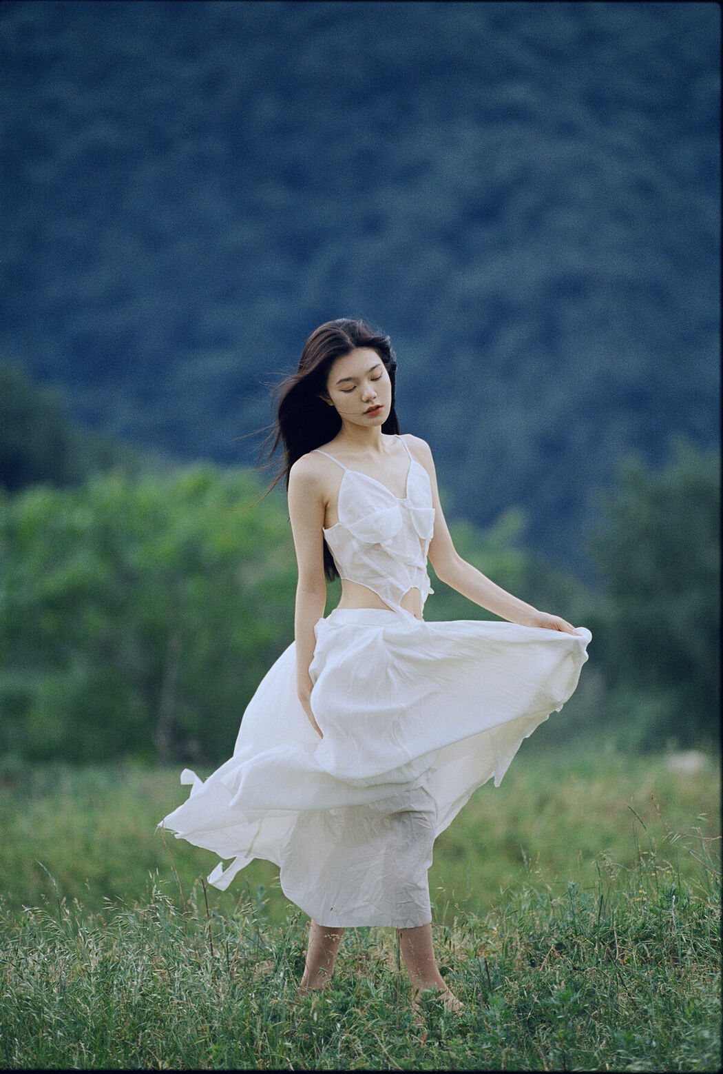 YiTuYu艺图语 Vol.9711 Chensuy333 (42P)