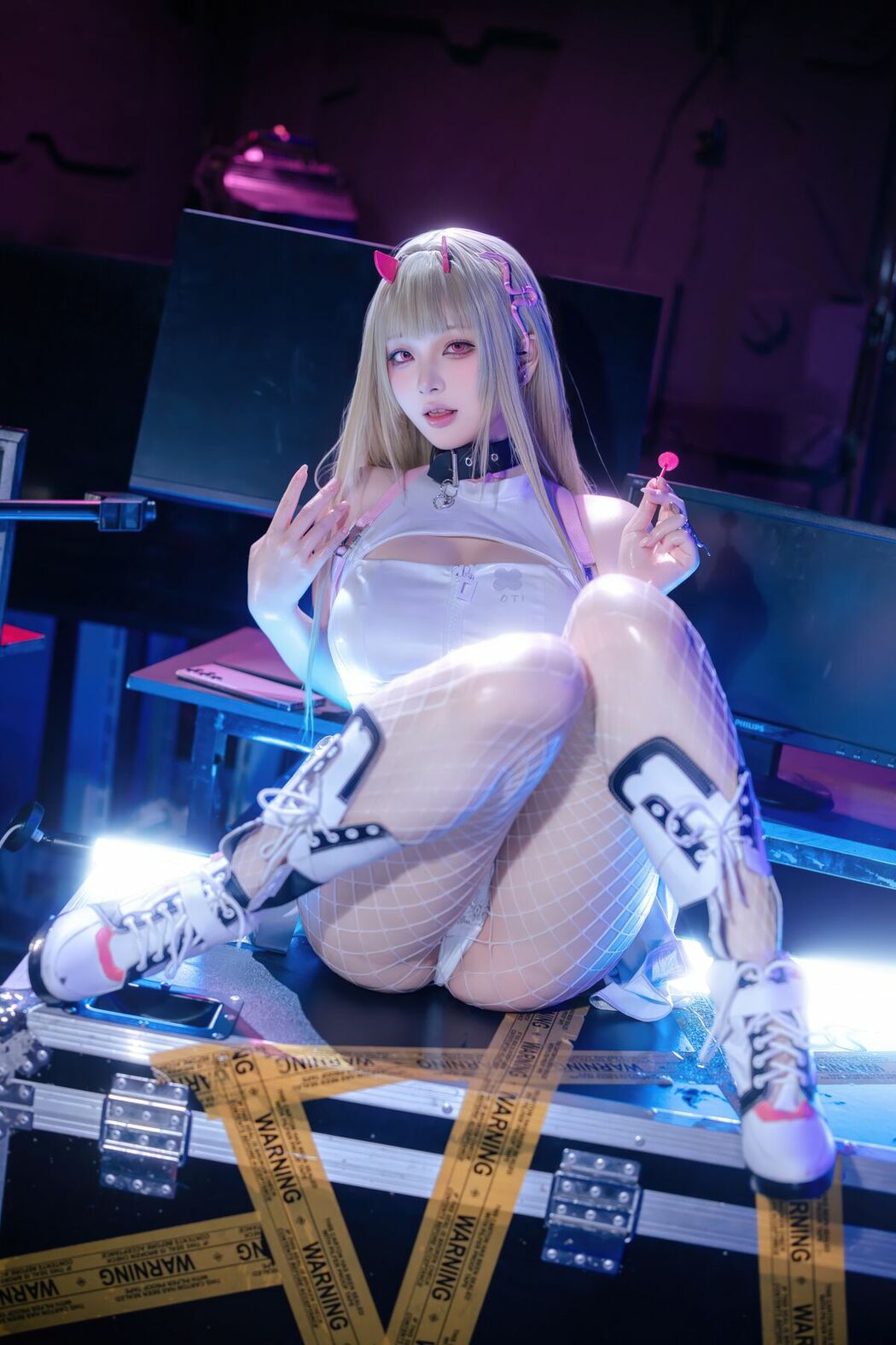 Coser@屿鱼 – 胜利女神 妮姬 毒蛇 (87P)