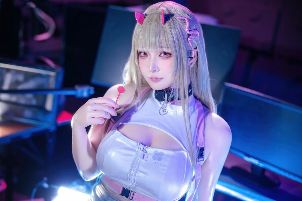 Coser@屿鱼 – 胜利女神 妮姬 毒蛇 (87P)