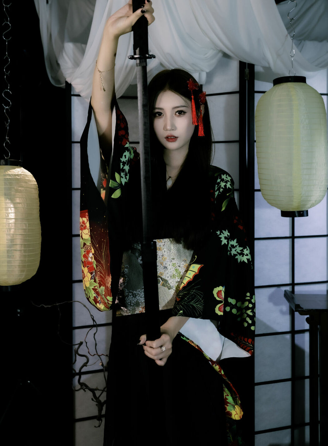 YiTuYu艺图语 Vol.9720 Xiao Tian (24P)