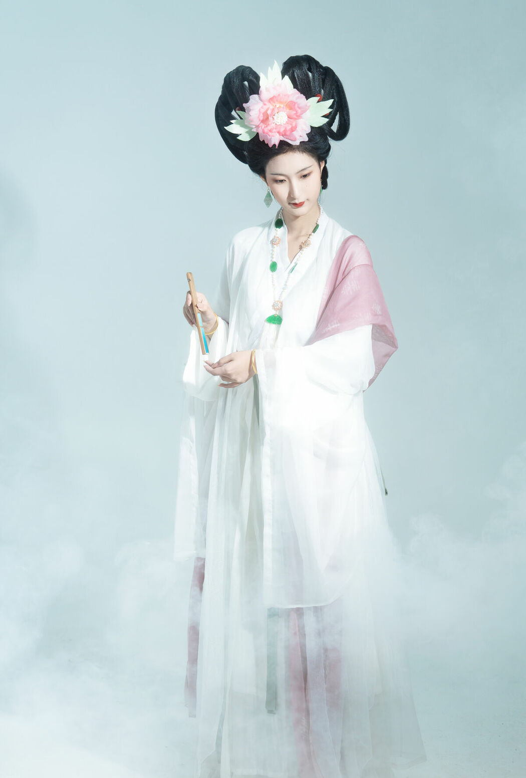 YiTuYu艺图语 Vol.9716 He Li Han (14P)