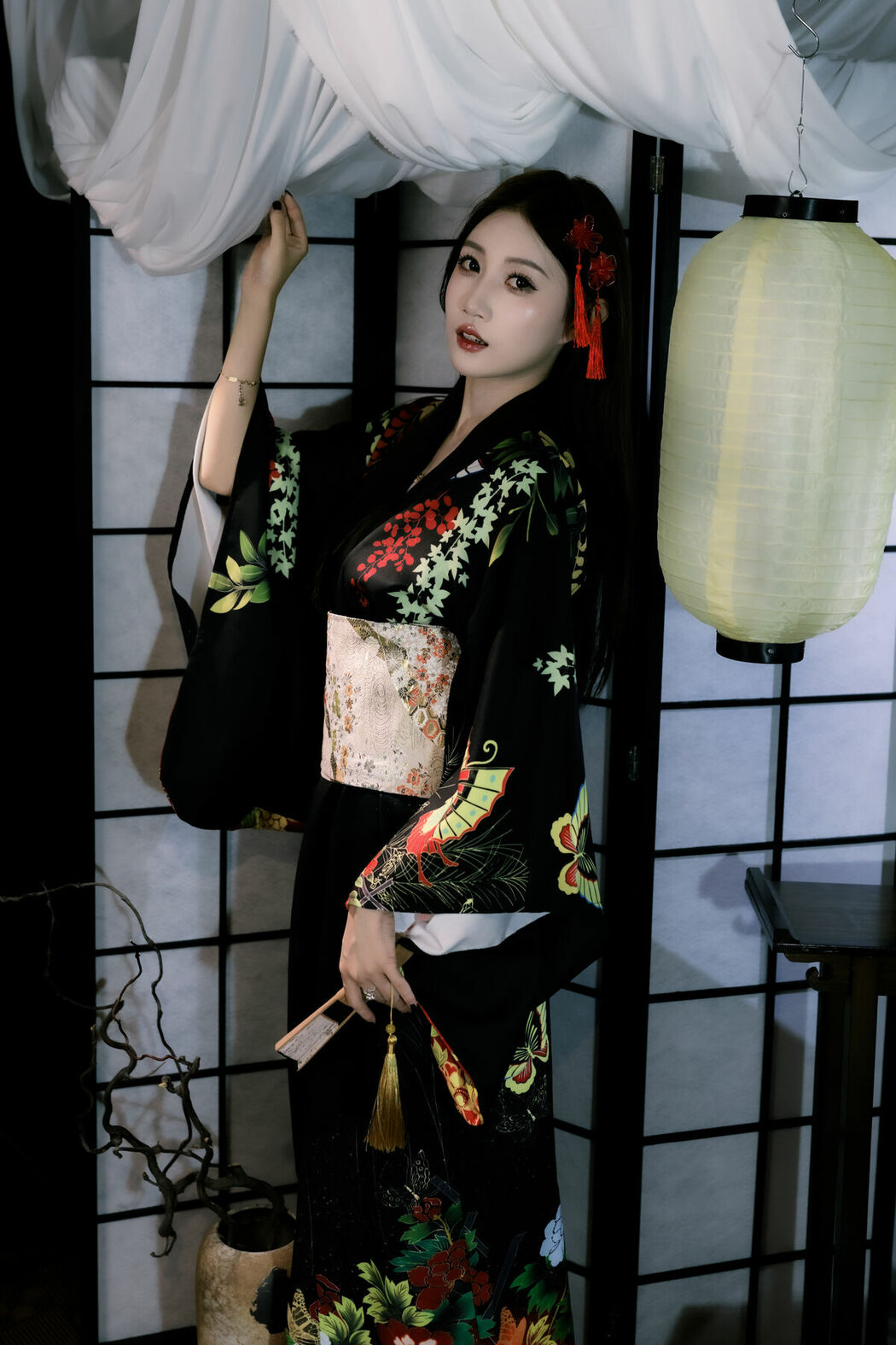 YiTuYu艺图语 Vol.9720 Xiao Tian (24P)