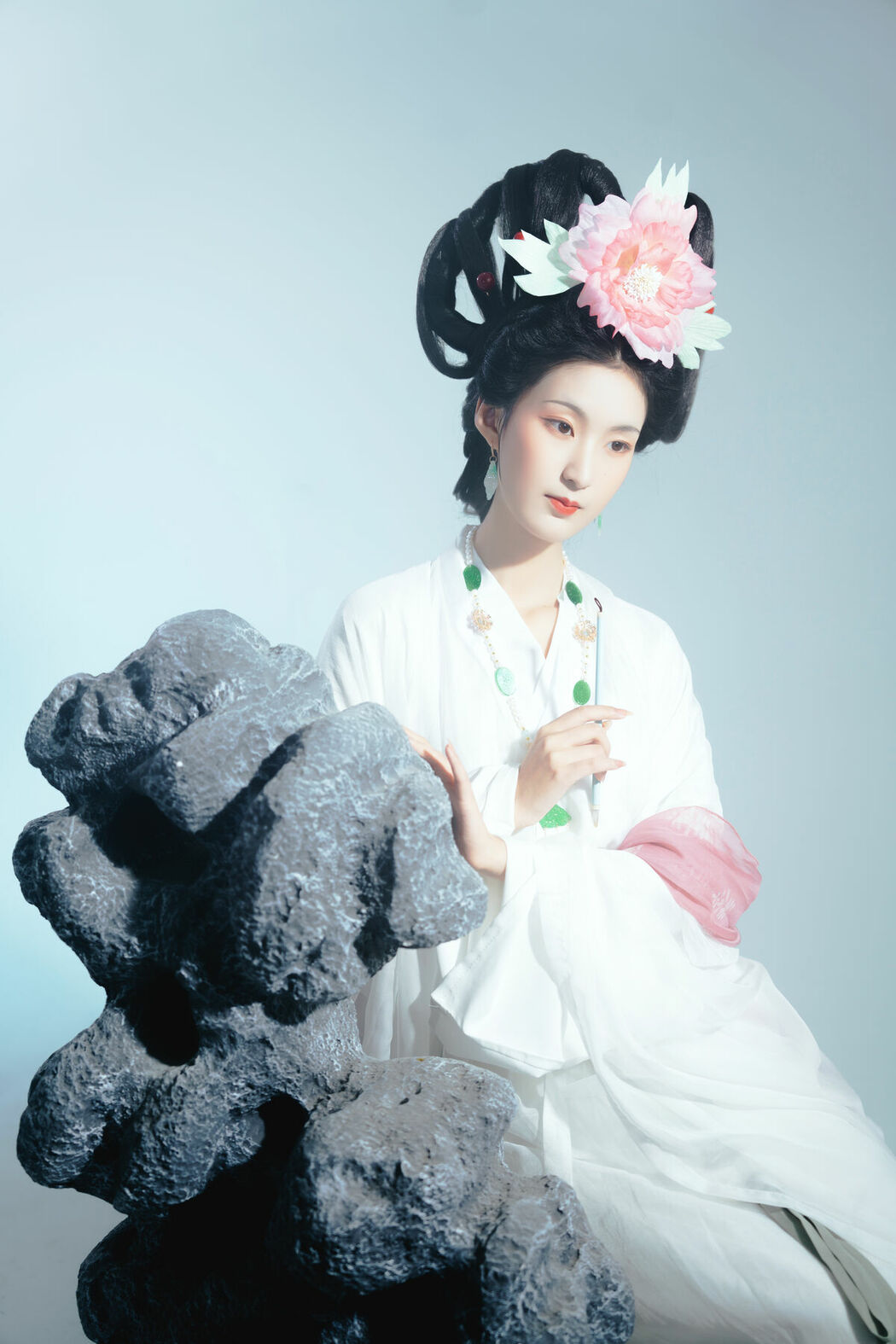 YiTuYu艺图语 Vol.9716 He Li Han (14P)