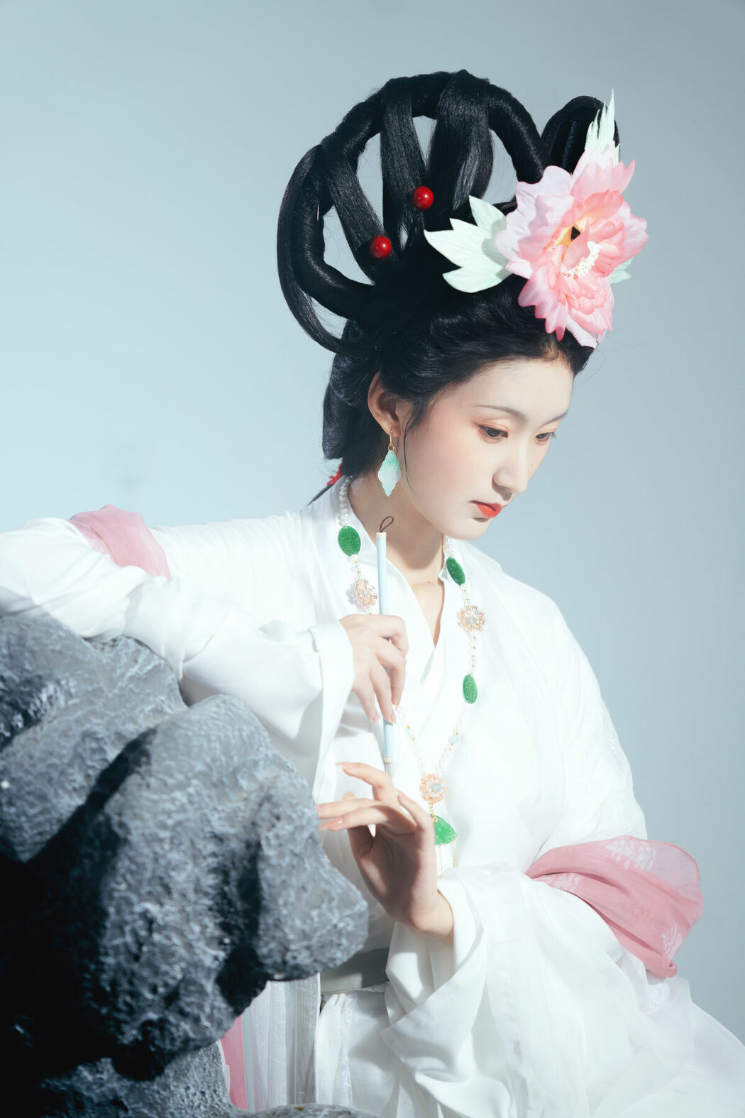 YiTuYu艺图语 Vol.9716 He Li Han (14P)