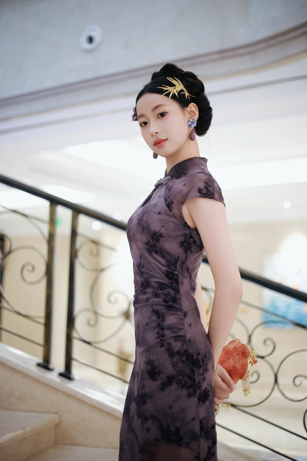 YiTuYu艺图语 Vol.9724 Xiao U (27P)