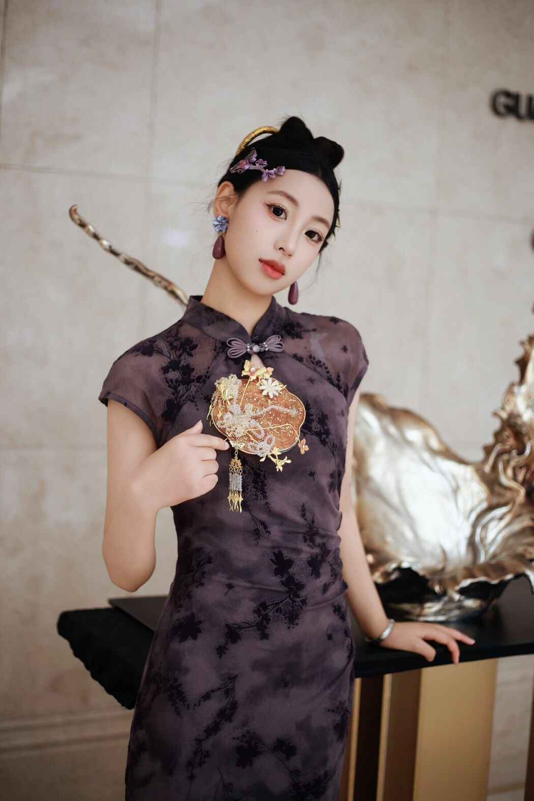 YiTuYu艺图语 Vol.9724 Xiao U (27P)