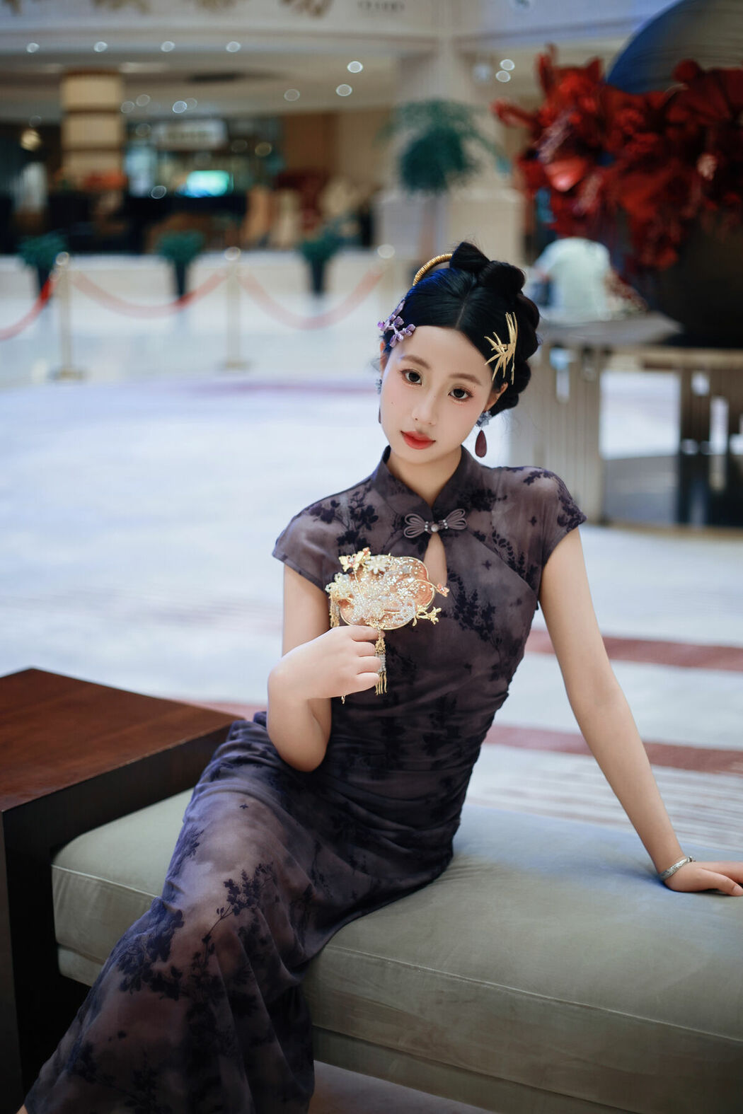 YiTuYu艺图语 Vol.9724 Xiao U (27P)