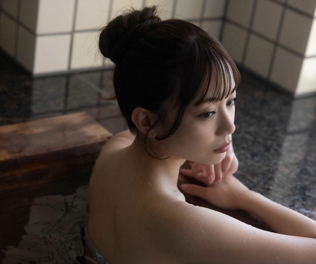 JP Kasumi Hasegawa 長谷川かすみ and Yui Ito 伊藤優衣 and Yuki Mizuhara 水原ゆき – デジタル限定 (74P)