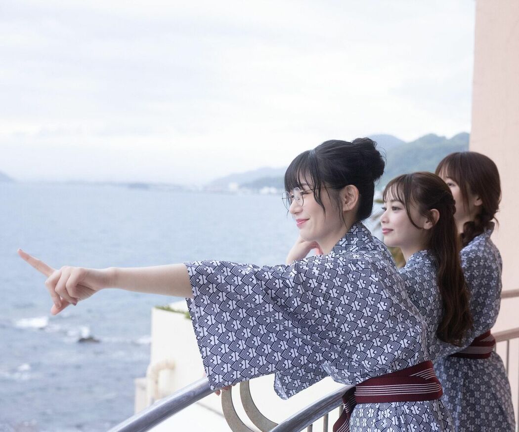 JP Kasumi Hasegawa 長谷川かすみ and Yui Ito 伊藤優衣 and Yuki Mizuhara 水原ゆき – デジタル限定 (74P)