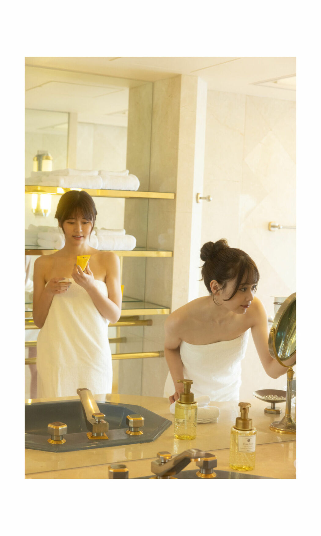 JP Kasumi Hasegawa 長谷川かすみ and Yui Ito 伊藤優衣 and Yuki Mizuhara 水原ゆき – デジタル限定 (74P)