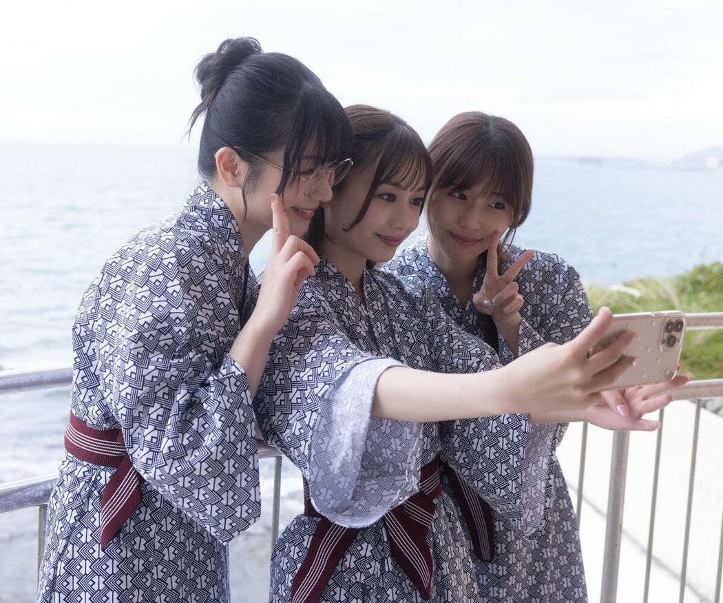 JP Kasumi Hasegawa 長谷川かすみ and Yui Ito 伊藤優衣 and Yuki Mizuhara 水原ゆき – デジタル限定 (74P)