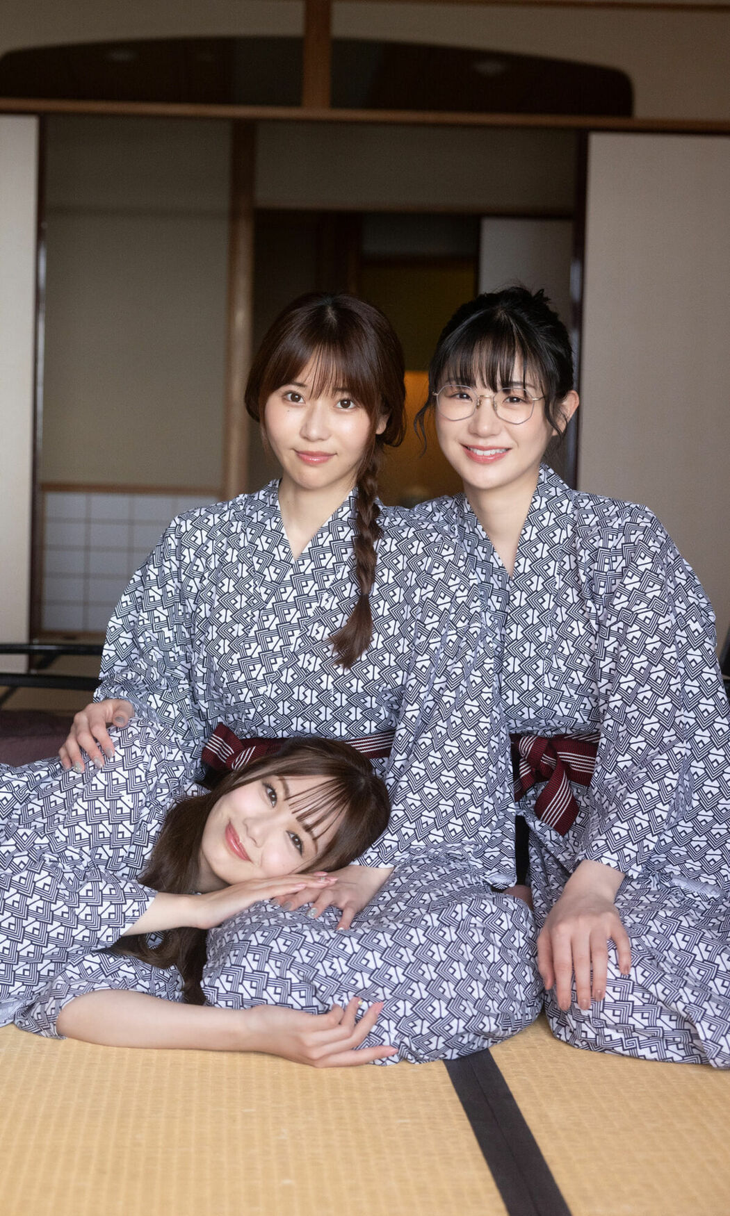 JP Kasumi Hasegawa 長谷川かすみ and Yui Ito 伊藤優衣 and Yuki Mizuhara 水原ゆき – デジタル限定 (74P)