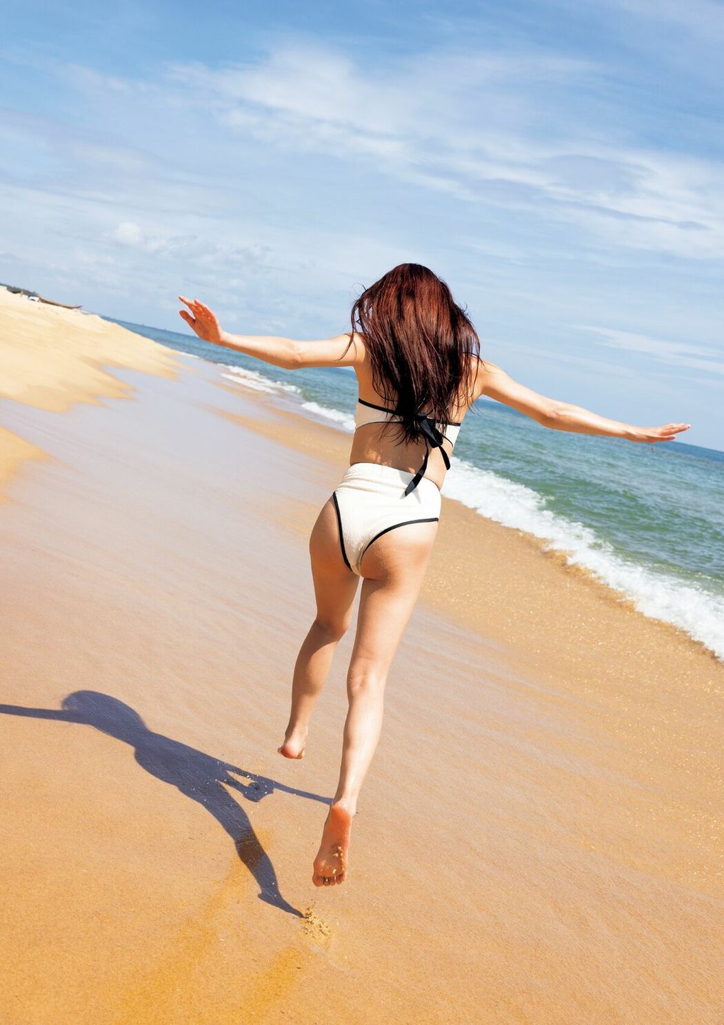 JP Miru Shiroma 白間美瑠 – 写真集 MERCI (105P)