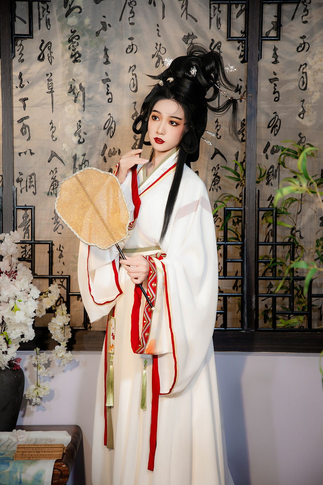YiTuYu艺图语 Vol.9729 Xiao Xin (19P)