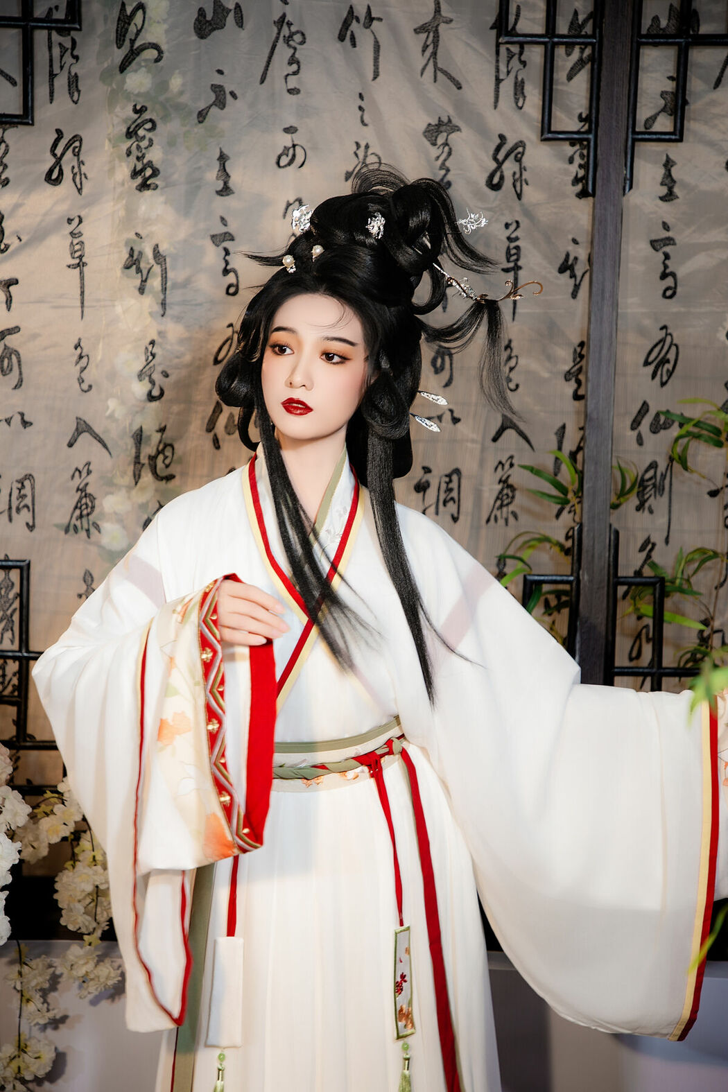 YiTuYu艺图语 Vol.9729 Xiao Xin (19P)