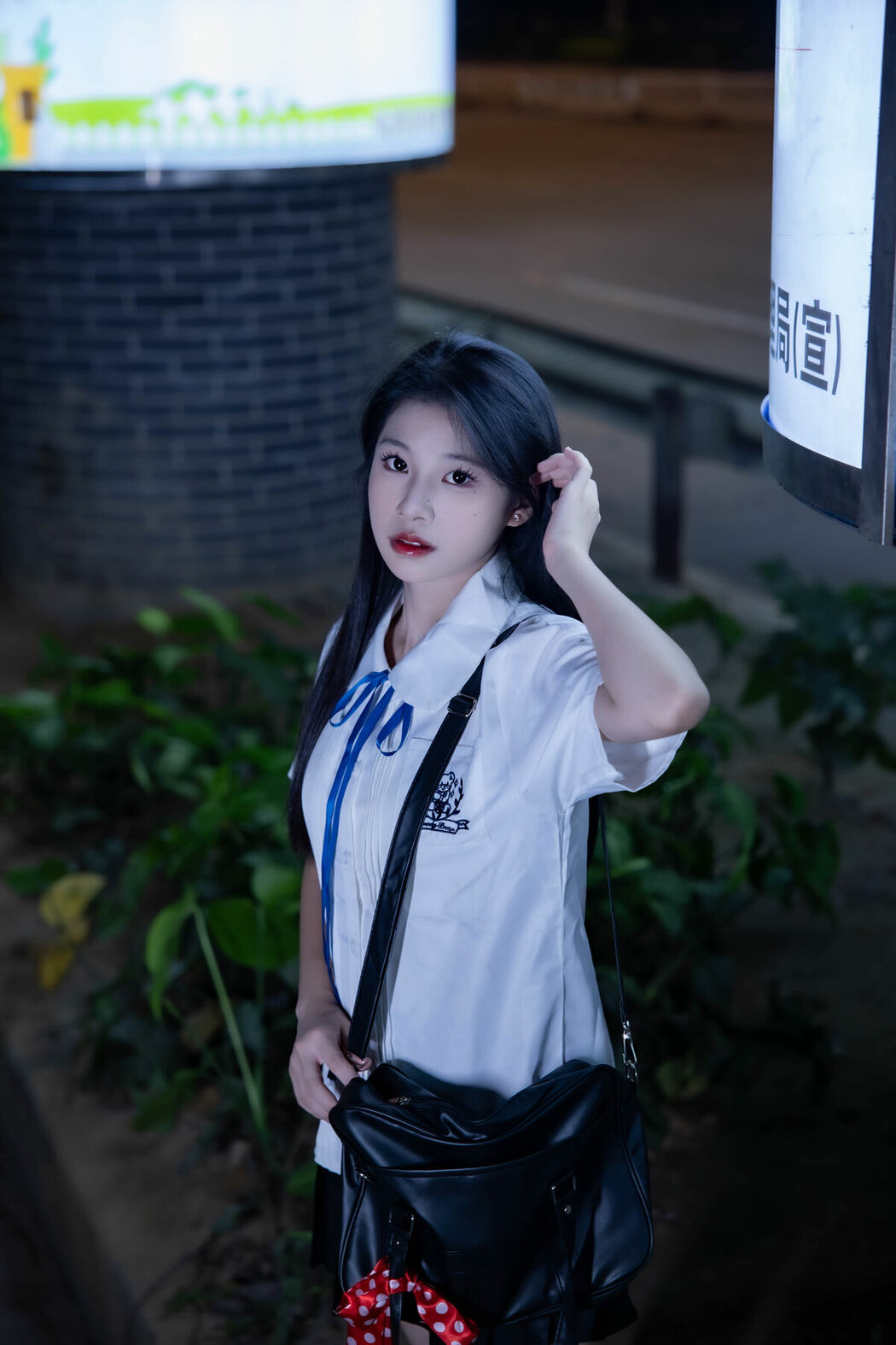 YiTuYu艺图语 Vol.9733 Tian Lan Lan (15P)