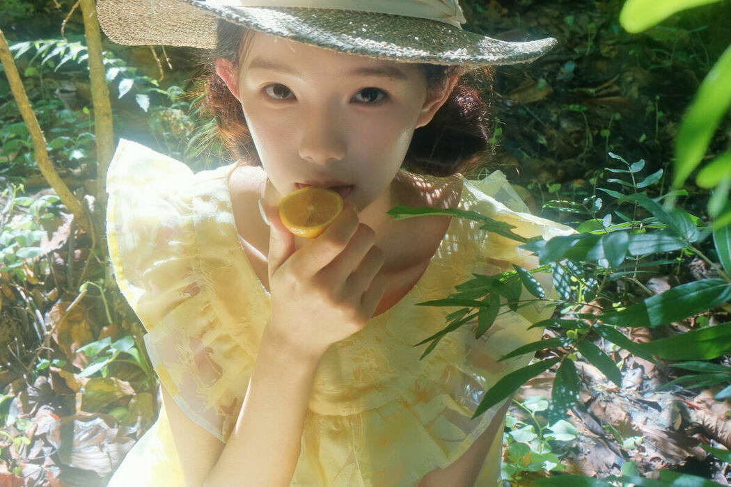 YiTuYu艺图语 Vol.9732 iieu (41P)