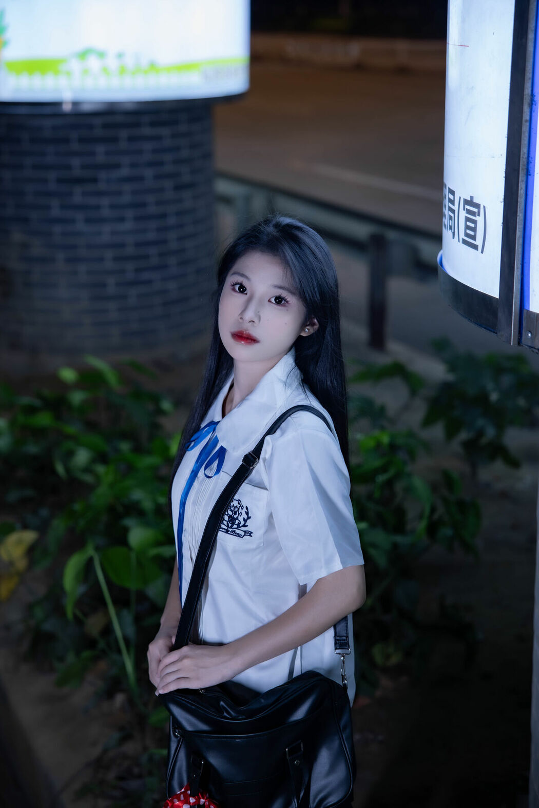 YiTuYu艺图语 Vol.9733 Tian Lan Lan (15P)